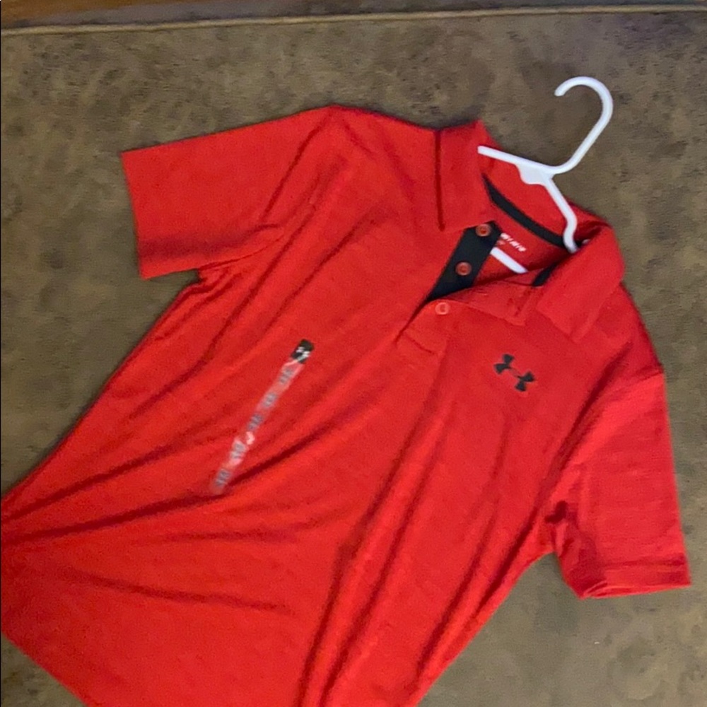 Polo style size M under Armour shirt